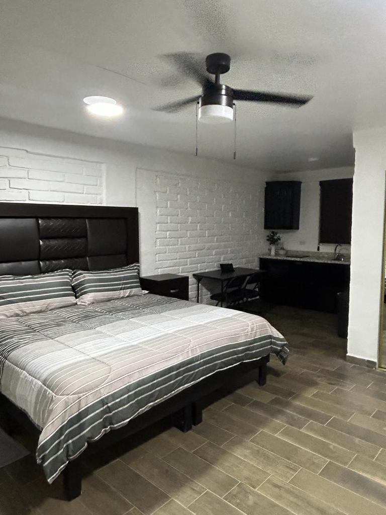 Hotel And Suites Кананеа Экстерьер фото